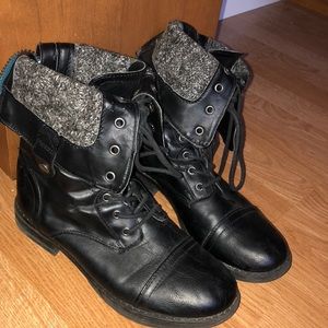 Size 8 Madden Girl Zorrba Boots